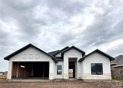 4001 Burr Dr, Edinburg, TX 78542