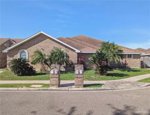 1204 S Diplomat Dr, Pharr, TX 78577