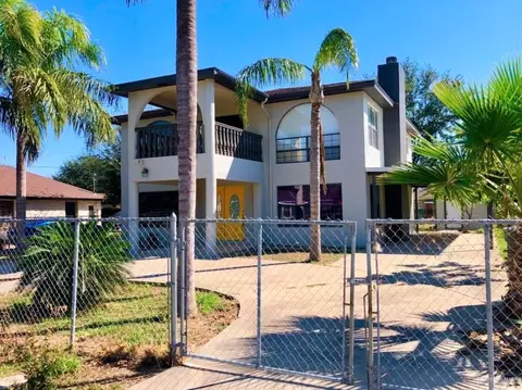 904 El Campo Dr, San Juan, TX 78589