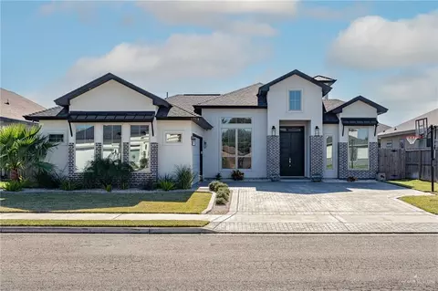 1714 Red River Ave, Edinburg, TX 78539