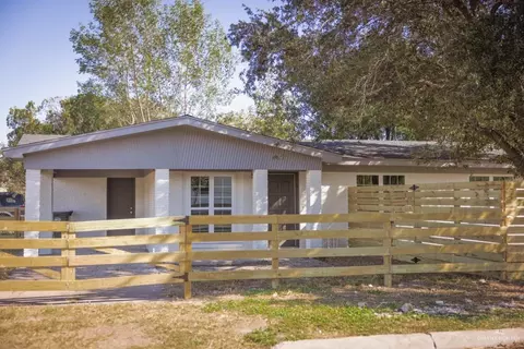 513 San Carlos St, Weslaco, TX 78596