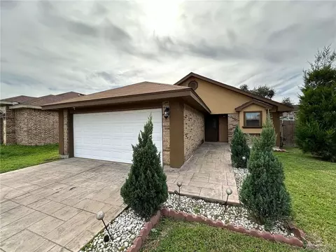 402 Cozumel Ln, San Juan, TX 78589