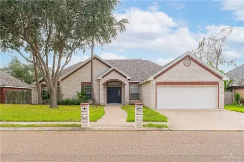 2702 E 20th St, Mission, TX 78572