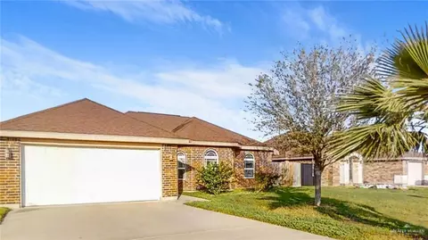 947 Thomas Ln, Alamo, TX 78516