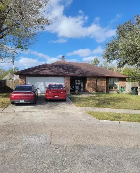 6913 Fawn Ridge Dr, Corpus Christi, TX 78413