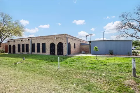 801 Marinel Ln, Mission, TX 78572