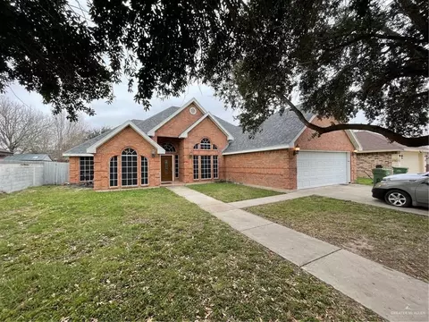 2535 Date Palm Dr, Rio Grande City, TX 78582