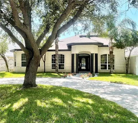 504 E Newport Ln, Mcallen, TX 78501