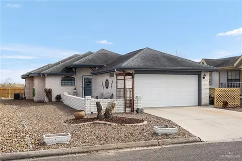 1006 Lake View Dr, Mission, TX 78572