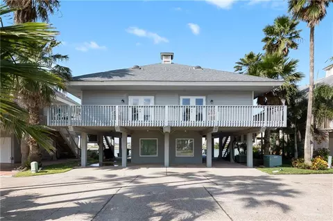 10289 W Scallop, Port Isabel, TX 78578