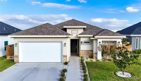 305 Stella Dr, San Juan, TX 78589