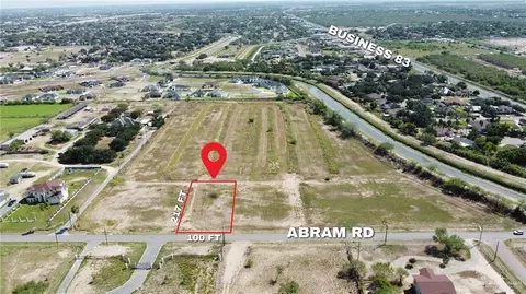 3 S Abram Rd, Palmview, TX 78572