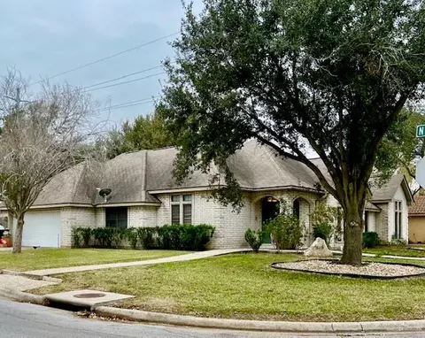 516 E Water Lilly Ave, Mcallen, TX 78504