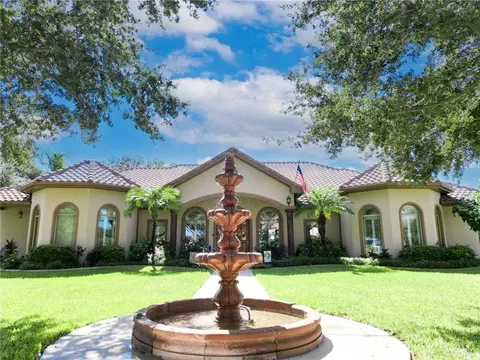 1902 El Mileno Dr, Palmhurst, TX 78573