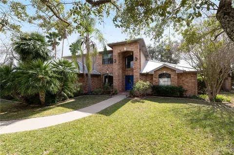 153 S Nueces Park Ln, Harlingen, TX 78552