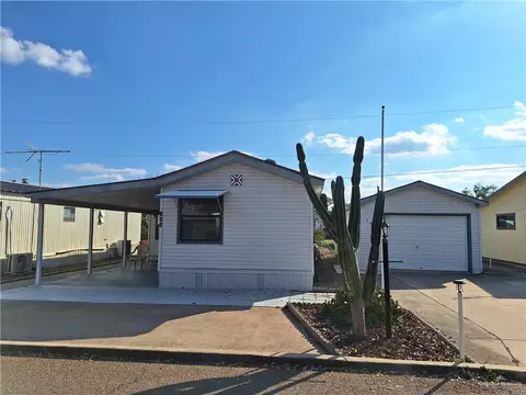 163 Lantern Ave, Palmview, TX 78572