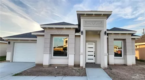 825 Sabrina Dr, Alamo, TX 78516