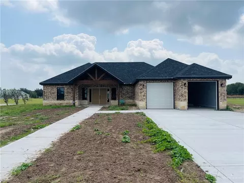 416 W Hannah Ln W, La Feria, TX 78559