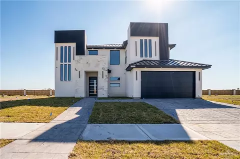 2118 E Clearwater St, Edinburg, TX 78542