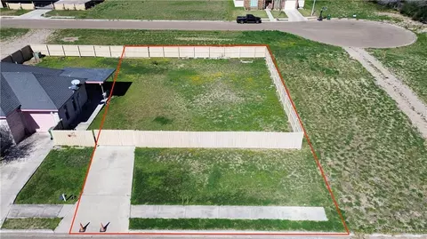 163 Magnolia Dr, Rio Grande City, TX 78582
