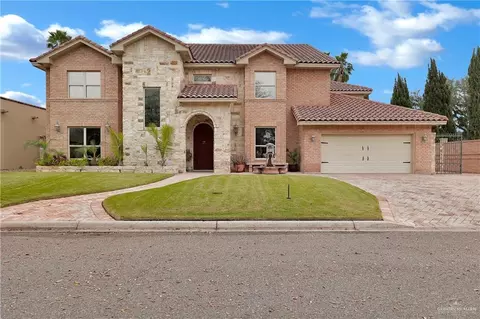 107 Rio Grande Dr, Mission, TX 78572