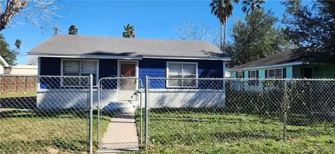 206 S 26th St, Donna, TX 78537