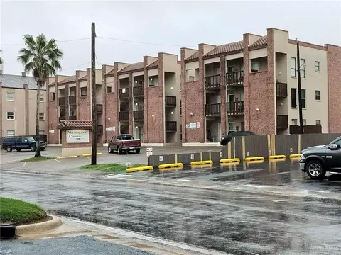 123 E Morningside Dr #301, South Padre Island, TX 78597