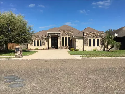 1213 E 28th St, Mission, TX 78574
