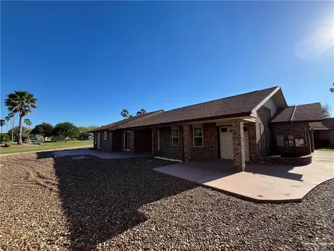 826 Citrus Dr, Alamo, TX 78516