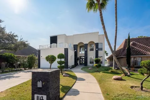 114 Rio Grande Dr, Mission, TX 78572