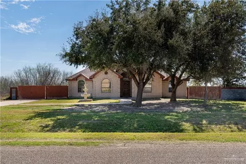 722 Apache Dr, Rio Grande City, TX 78582
