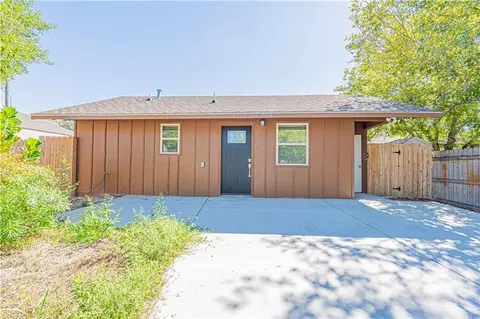 1814 Village Sq, Mission, TX 78572