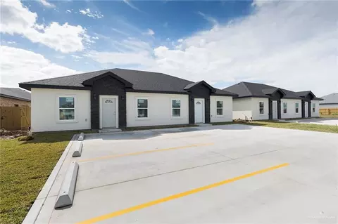 2423 N Valley Cir, La Feria, TX 78559