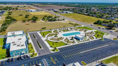 1209 E Nolana Loop, Pharr, TX 78577 photo 18
