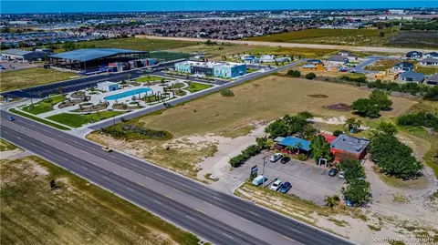 1209 E Nolana Loop, Pharr, TX 78577 photo 6