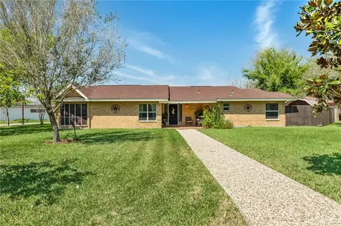 2201 Clinton Ave, Mission, TX 78572