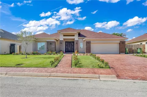 5443 Lovers Ln, Brownsville, TX 78526