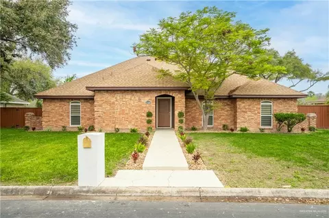 4913 N 1st Ln, Mcallen, TX 78504