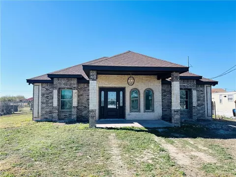 1737 Presidio Cir W, Alamo, TX 78516