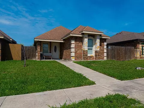 1711 Leann Rimes Rd E, Edinburg, TX 78542