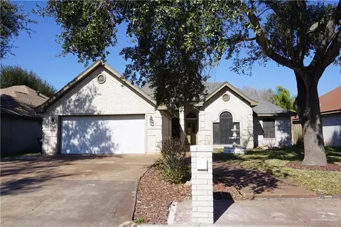 421 E Redbud Ave, Mcallen, TX 78504