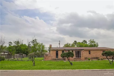 313 W Los Ebanos St, San Juan, TX 78589