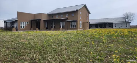7263 S Us Highway 281 Hwy, Encino, TX 78353
