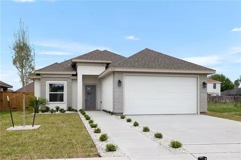 905 W Sycamore Ave, Alton, TX 78573