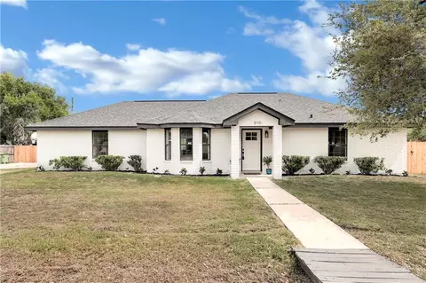 310 Fresno Dr, Edinburg, TX 78542