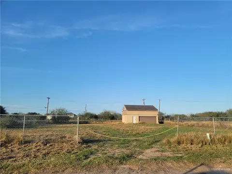 1809 Volcano Ave, Penitas, TX 78576