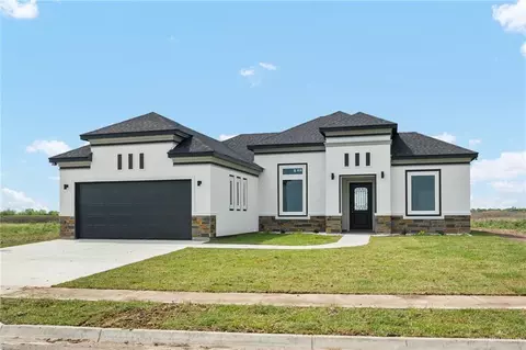 516 Oriole Dr, Los Fresnos, TX 78566