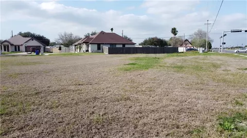 2914 N 44th Ln, Mcallen, TX 78501