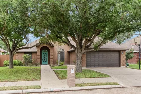 2113 Turtle Ln, Mission, TX 78572