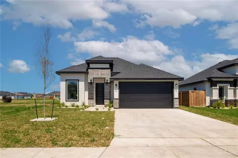 1101 W Sycamore Ave, Alton, TX 78573